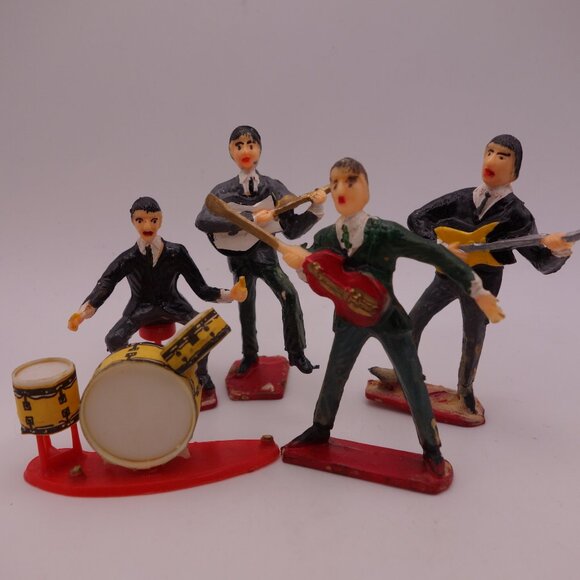 Vintage Beatles Ed Sullivan Show Plastic Cake Toppers - Picture 1 of 16